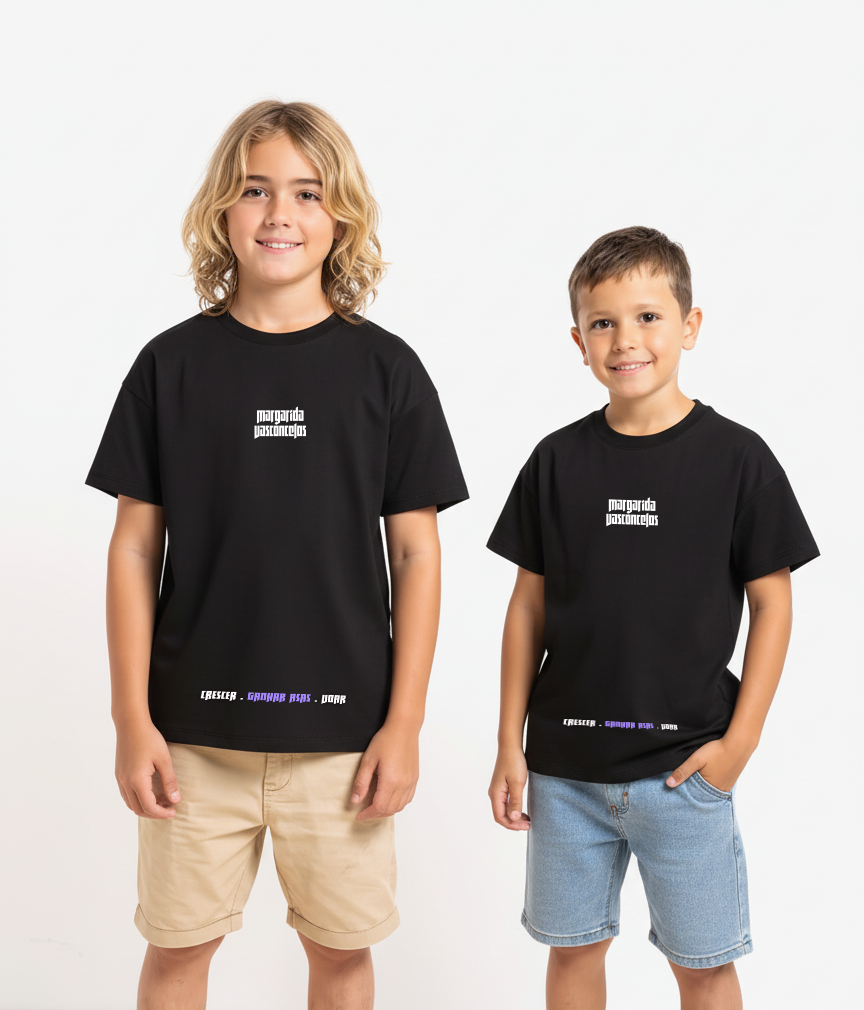 T-shirt Estilo Oversized (Produto Oficial - Margarida Vasconcelos)